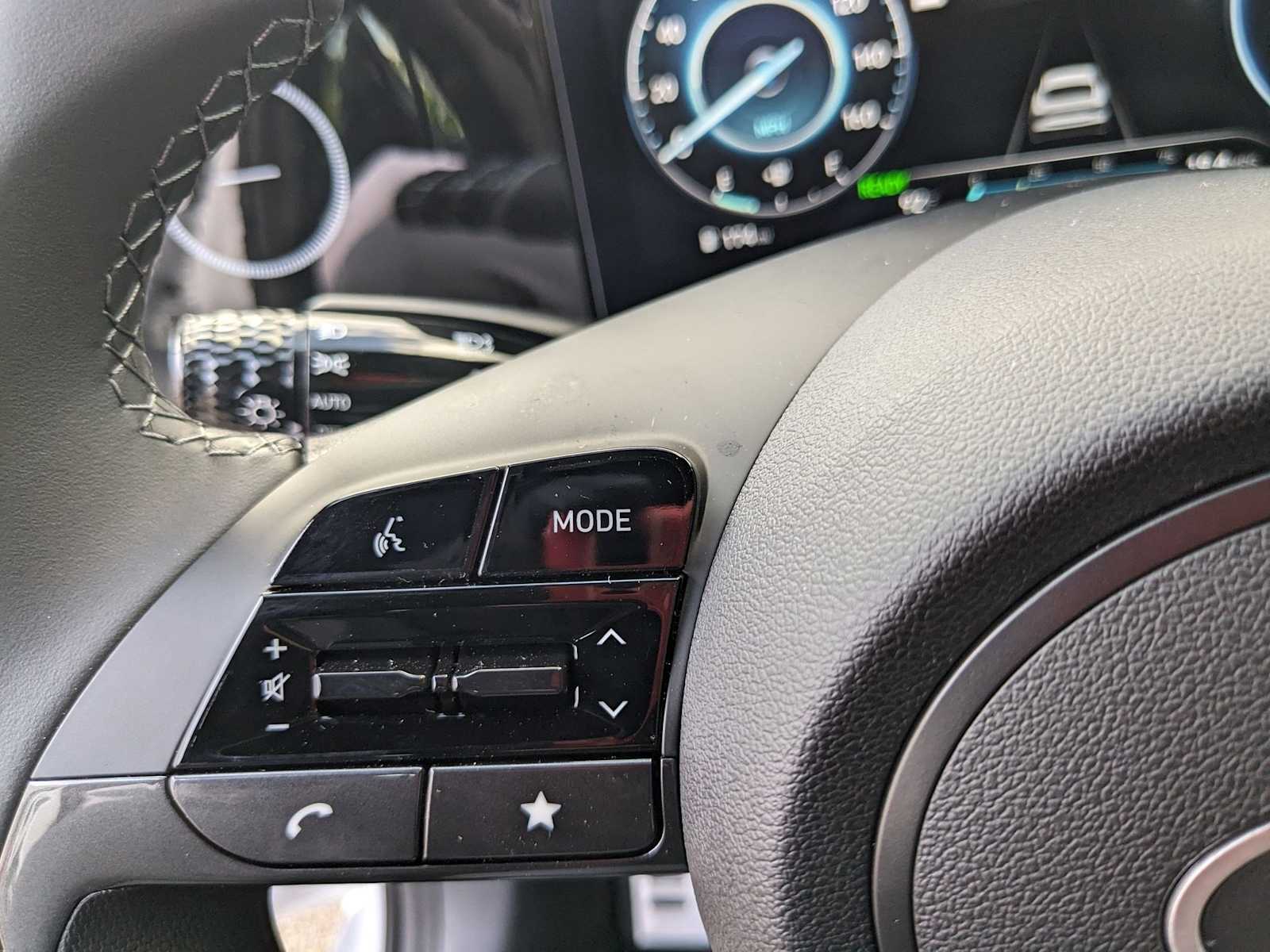 new 2025 Hyundai Elantra Hybrid car, priced at $29,710