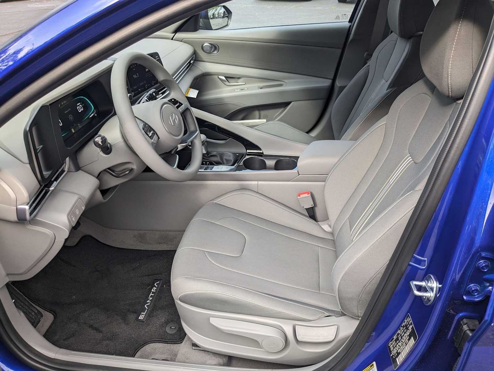 new 2025 Hyundai Elantra Hybrid car, priced at $26,431