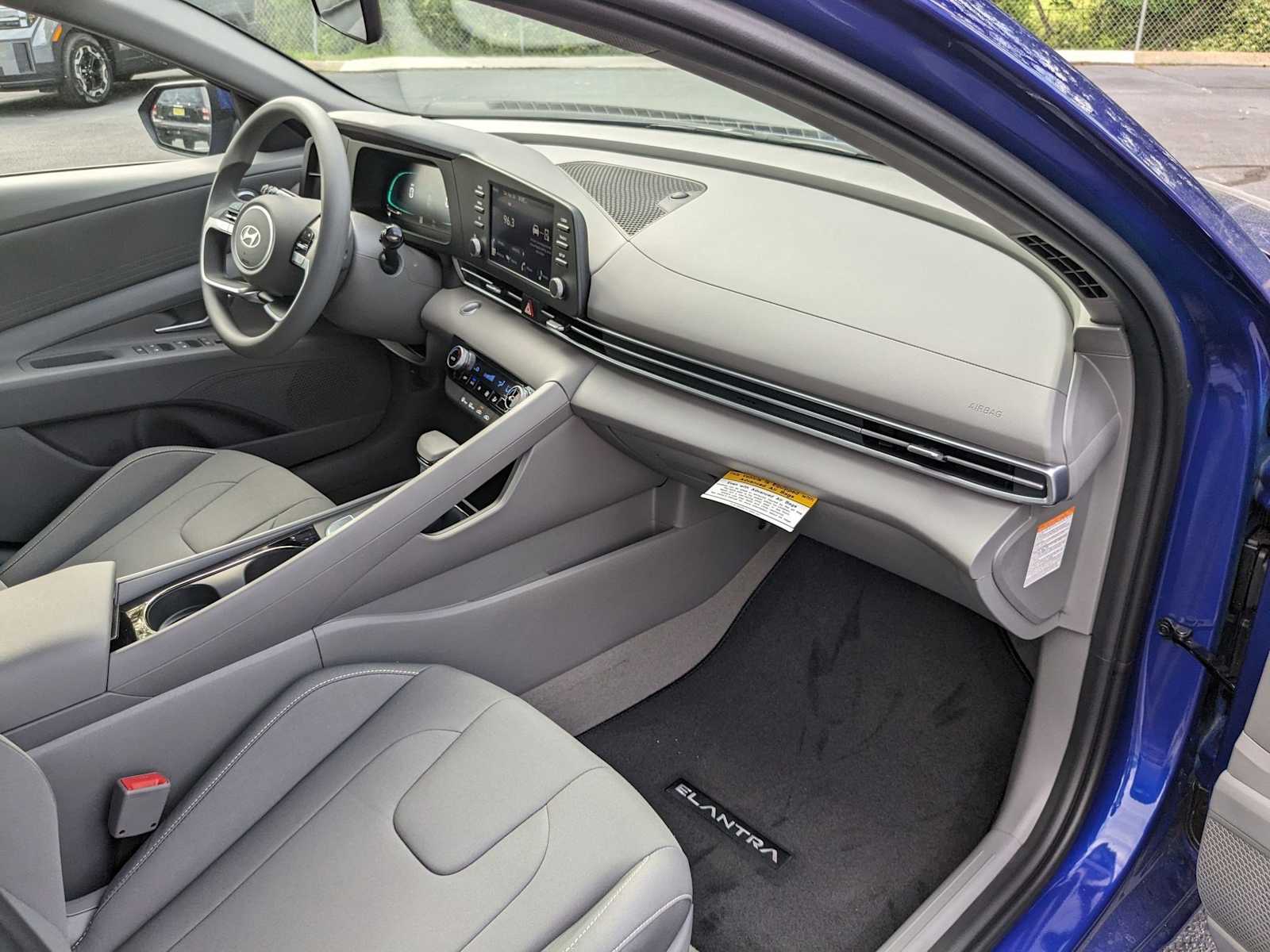 new 2025 Hyundai Elantra Hybrid car, priced at $26,431