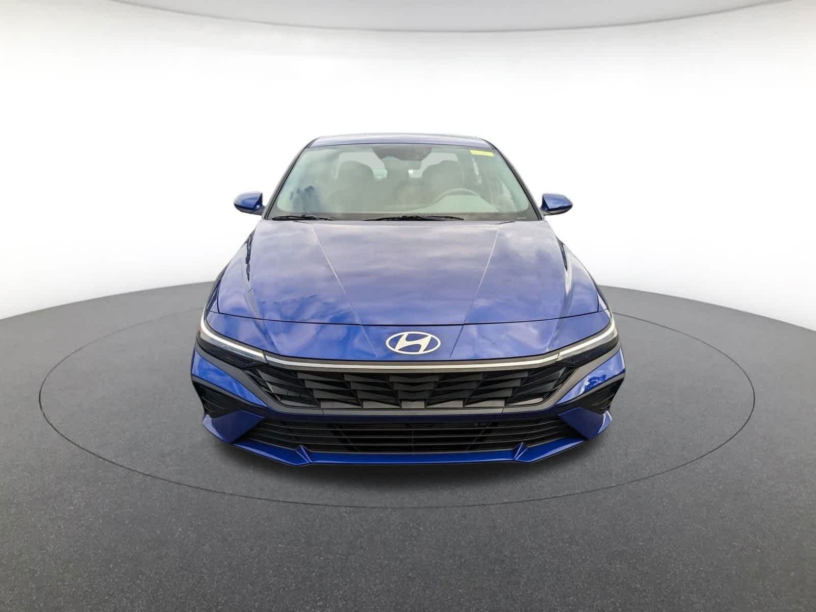 new 2025 Hyundai Elantra Hybrid car, priced at $26,431