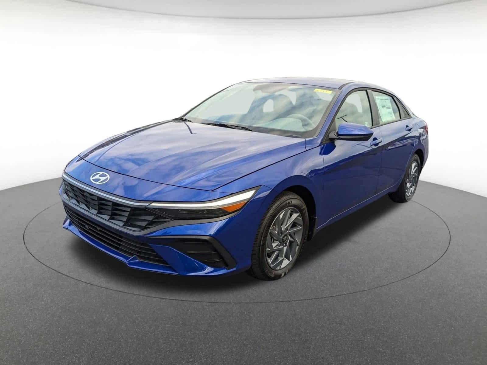 new 2025 Hyundai Elantra Hybrid car, priced at $26,431