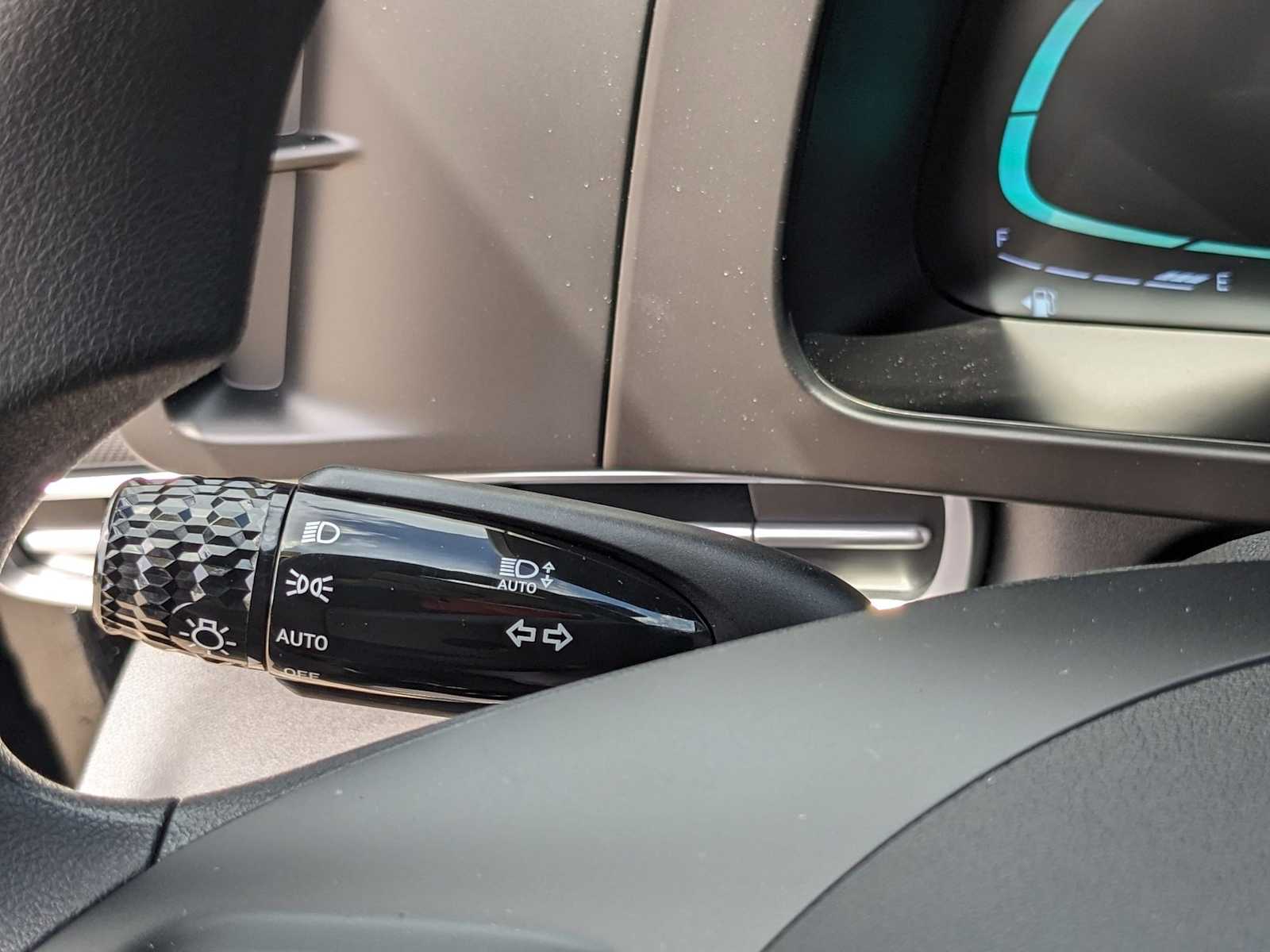 new 2025 Hyundai Elantra Hybrid car, priced at $26,431