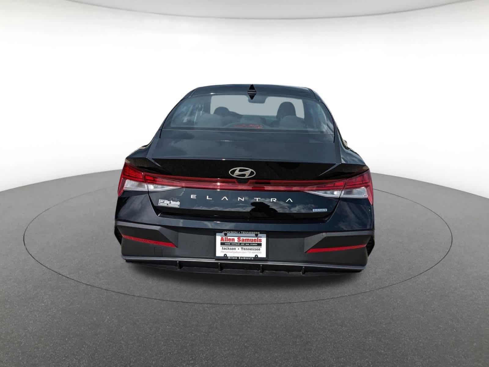 new 2025 Hyundai Elantra Hybrid car, priced at $26,431