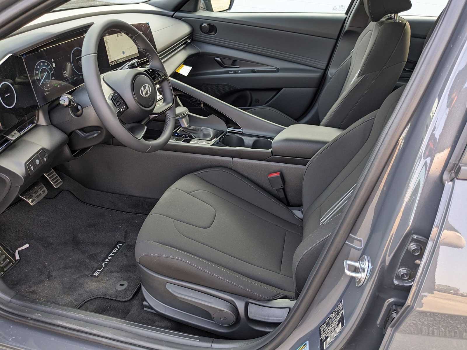 new 2025 Hyundai Elantra Hybrid car, priced at $29,205