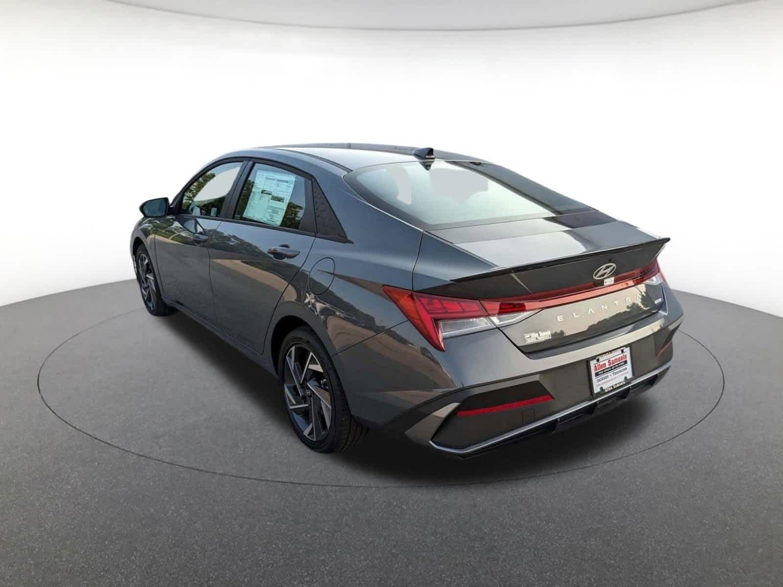 new 2025 Hyundai Elantra Hybrid car, priced at $29,205