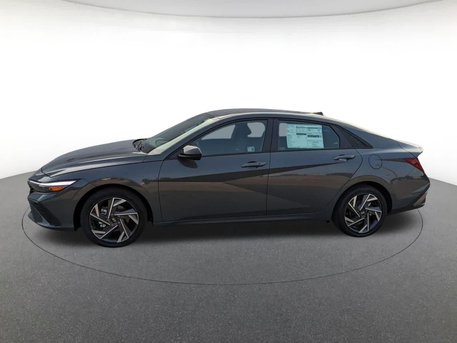 new 2025 Hyundai Elantra Hybrid car, priced at $29,205