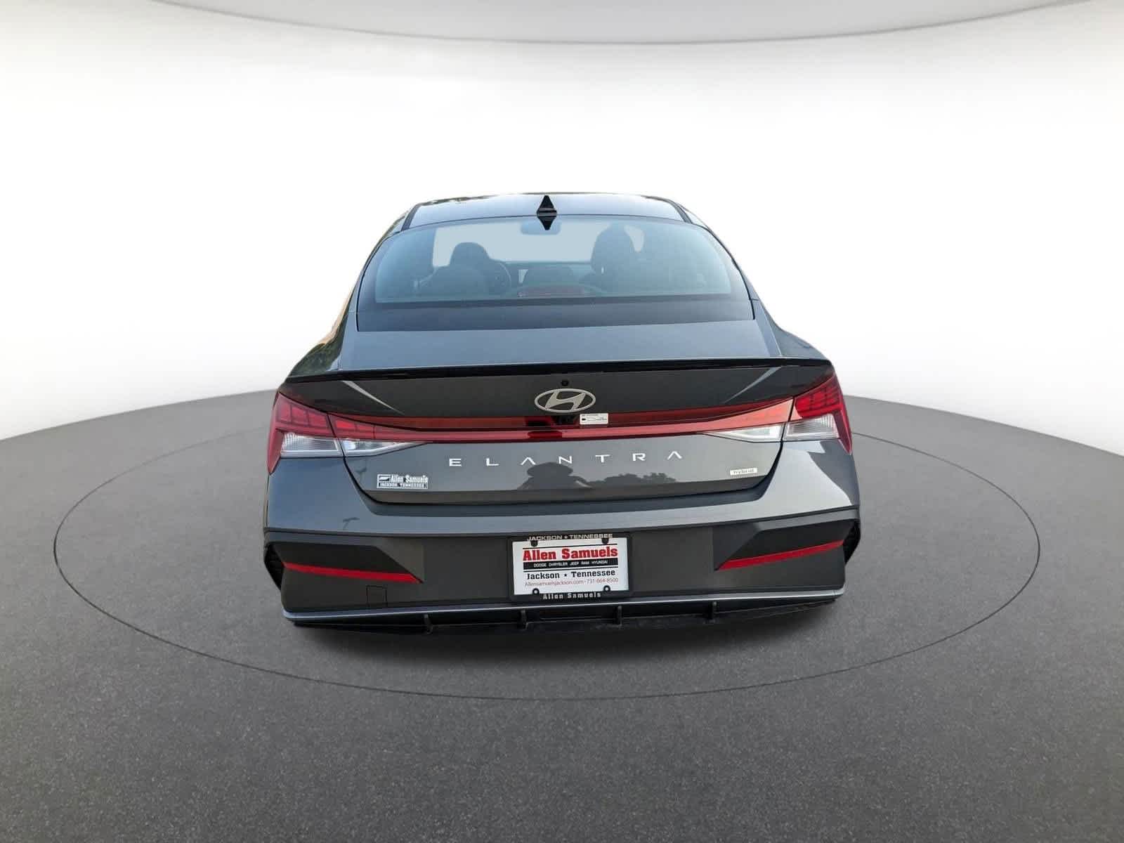new 2025 Hyundai Elantra Hybrid car, priced at $29,205