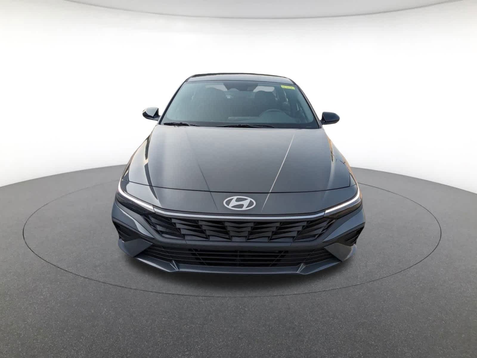 new 2025 Hyundai Elantra Hybrid car, priced at $29,205