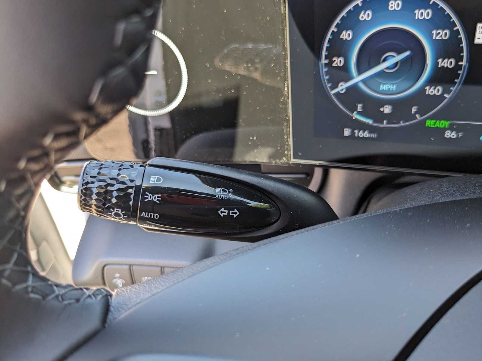 new 2025 Hyundai Elantra Hybrid car, priced at $29,705