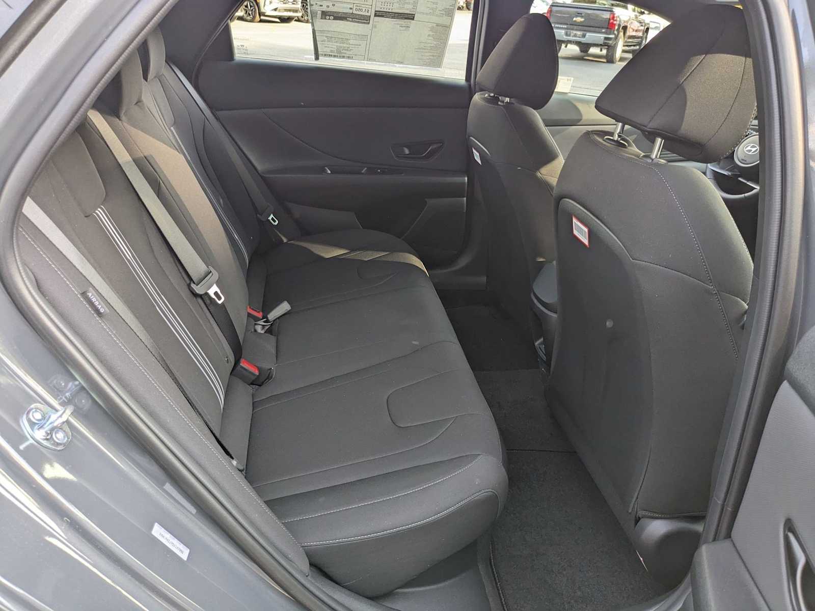 new 2025 Hyundai Elantra Hybrid car, priced at $28,330