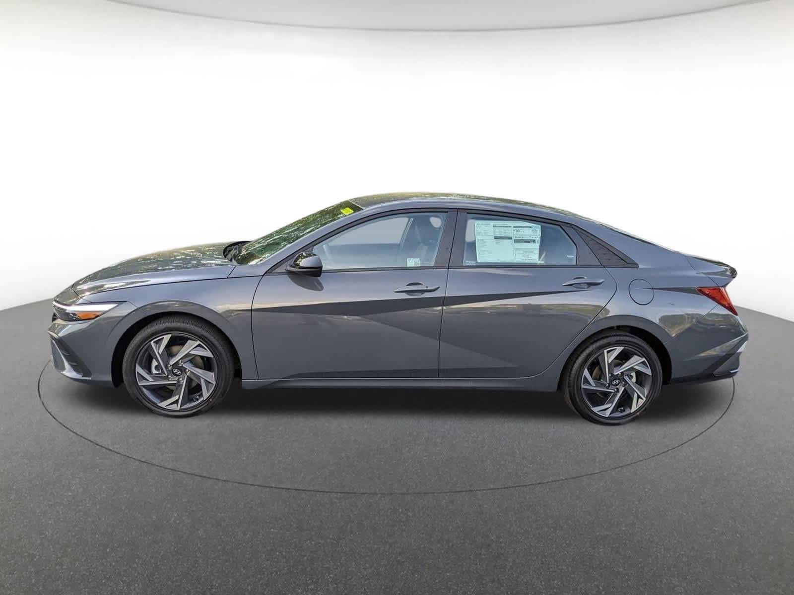new 2025 Hyundai Elantra Hybrid car, priced at $28,330