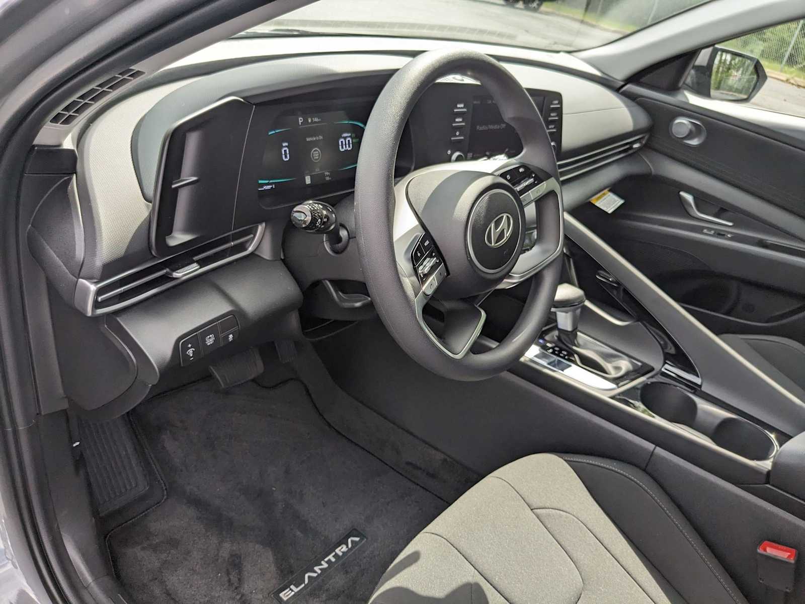 new 2025 Hyundai Elantra Hybrid car, priced at $26,431