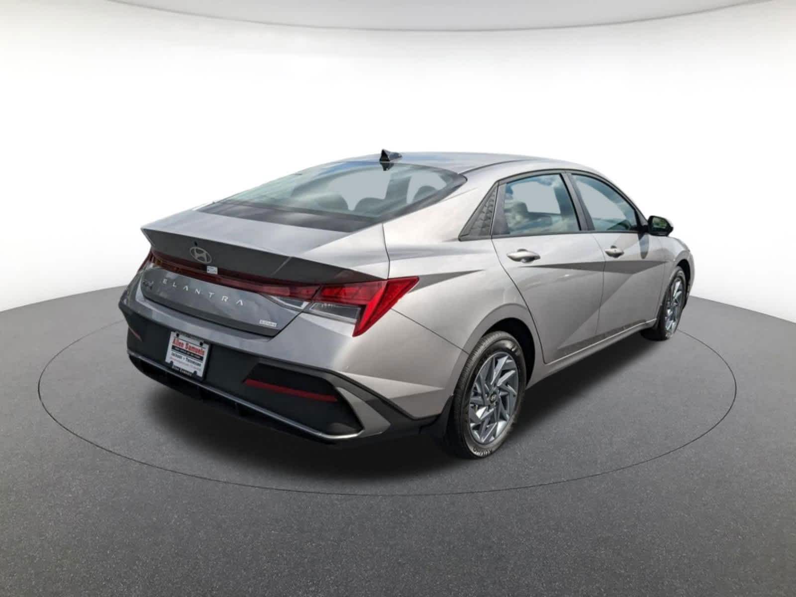 new 2025 Hyundai Elantra Hybrid car, priced at $26,431