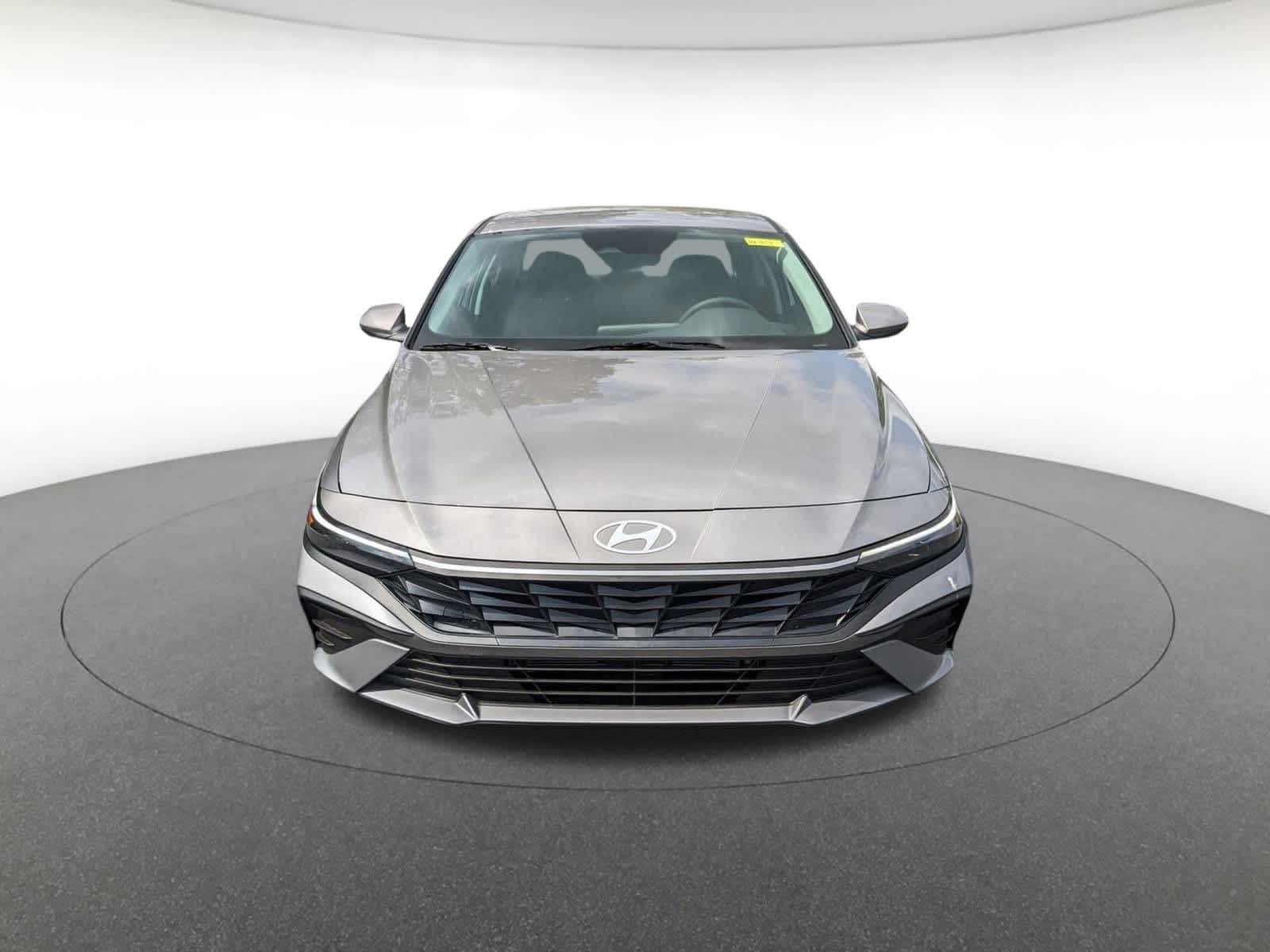 new 2025 Hyundai Elantra Hybrid car, priced at $26,431