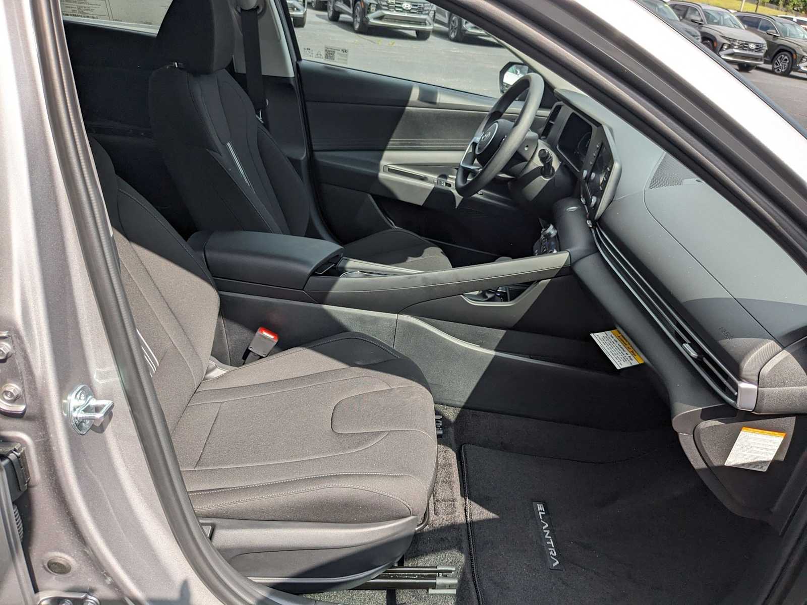 new 2025 Hyundai Elantra Hybrid car, priced at $26,431