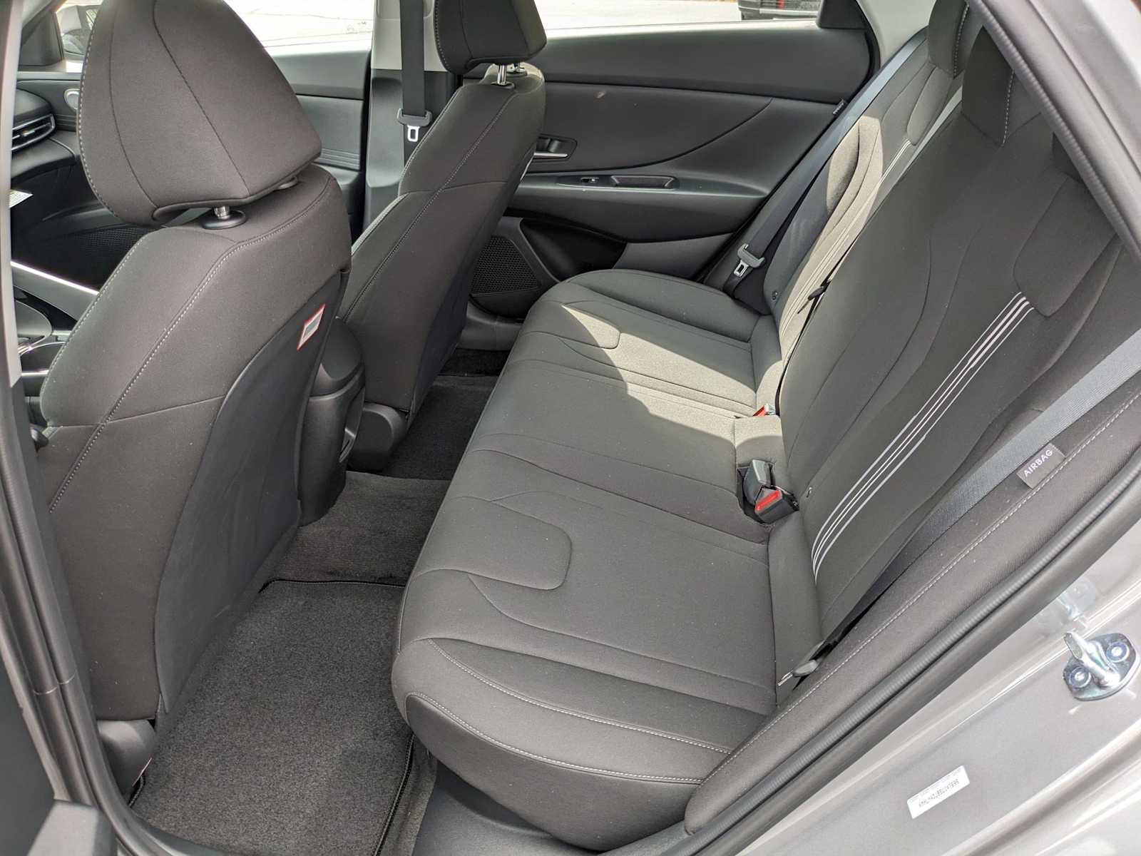 new 2025 Hyundai Elantra Hybrid car, priced at $26,431