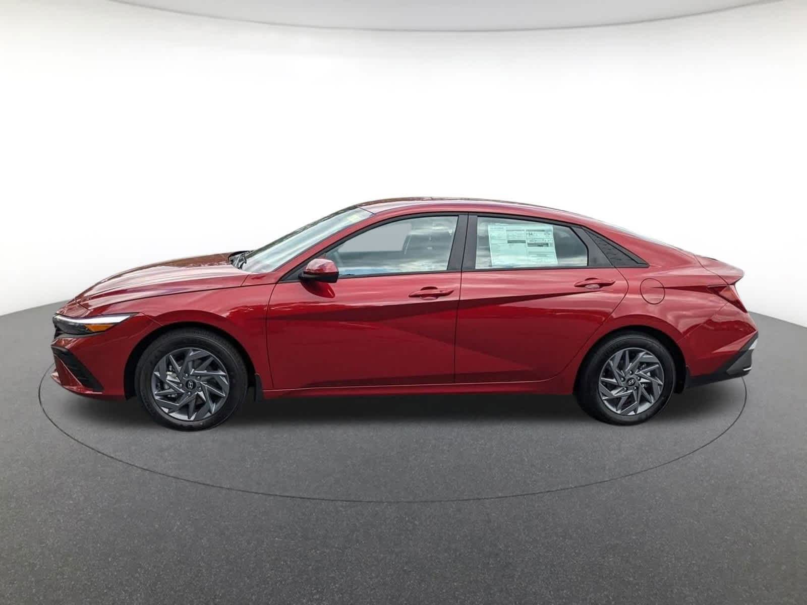 new 2025 Hyundai Elantra Hybrid car, priced at $26,911