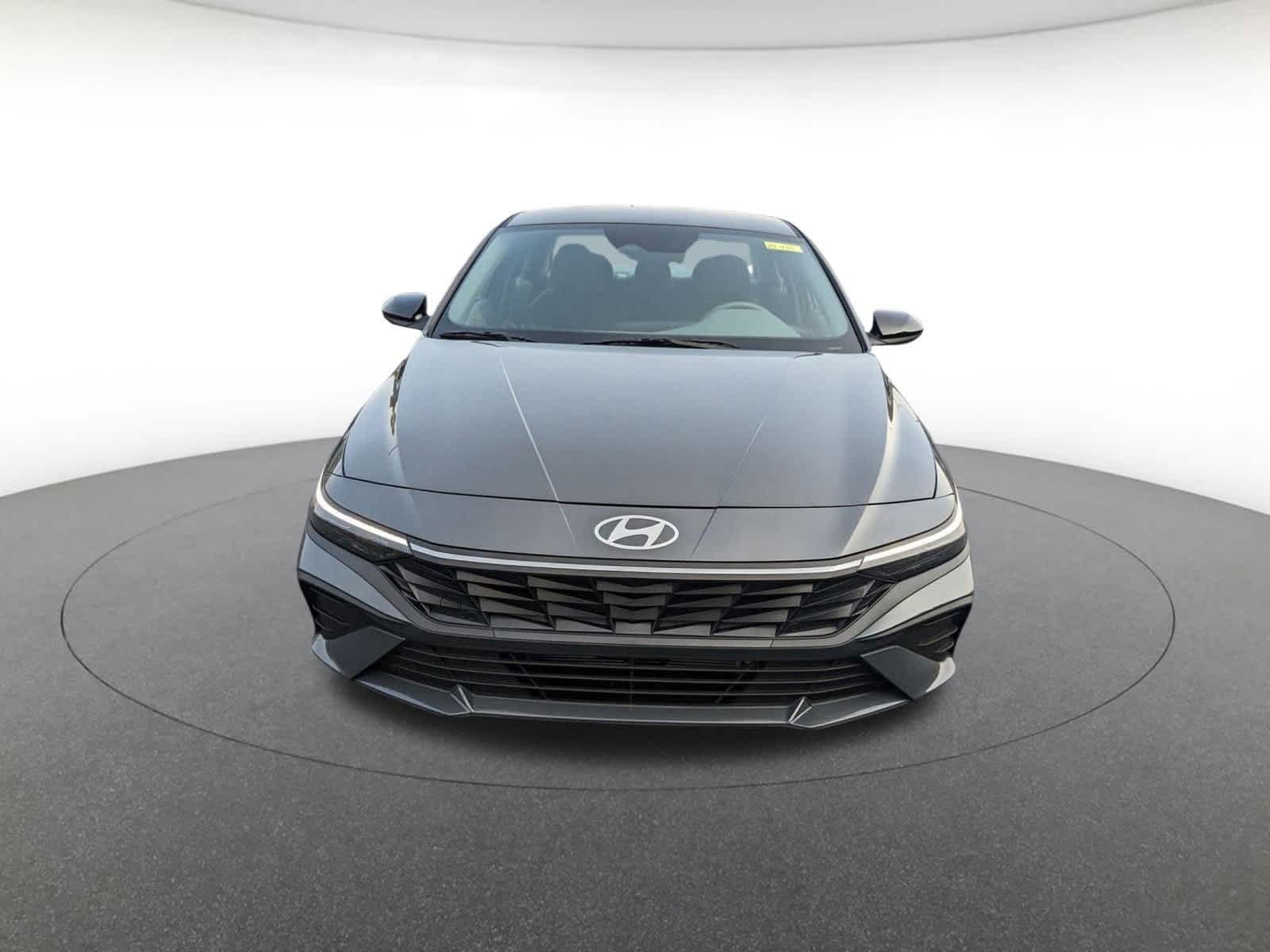 new 2025 Hyundai Elantra Hybrid car, priced at $29,175