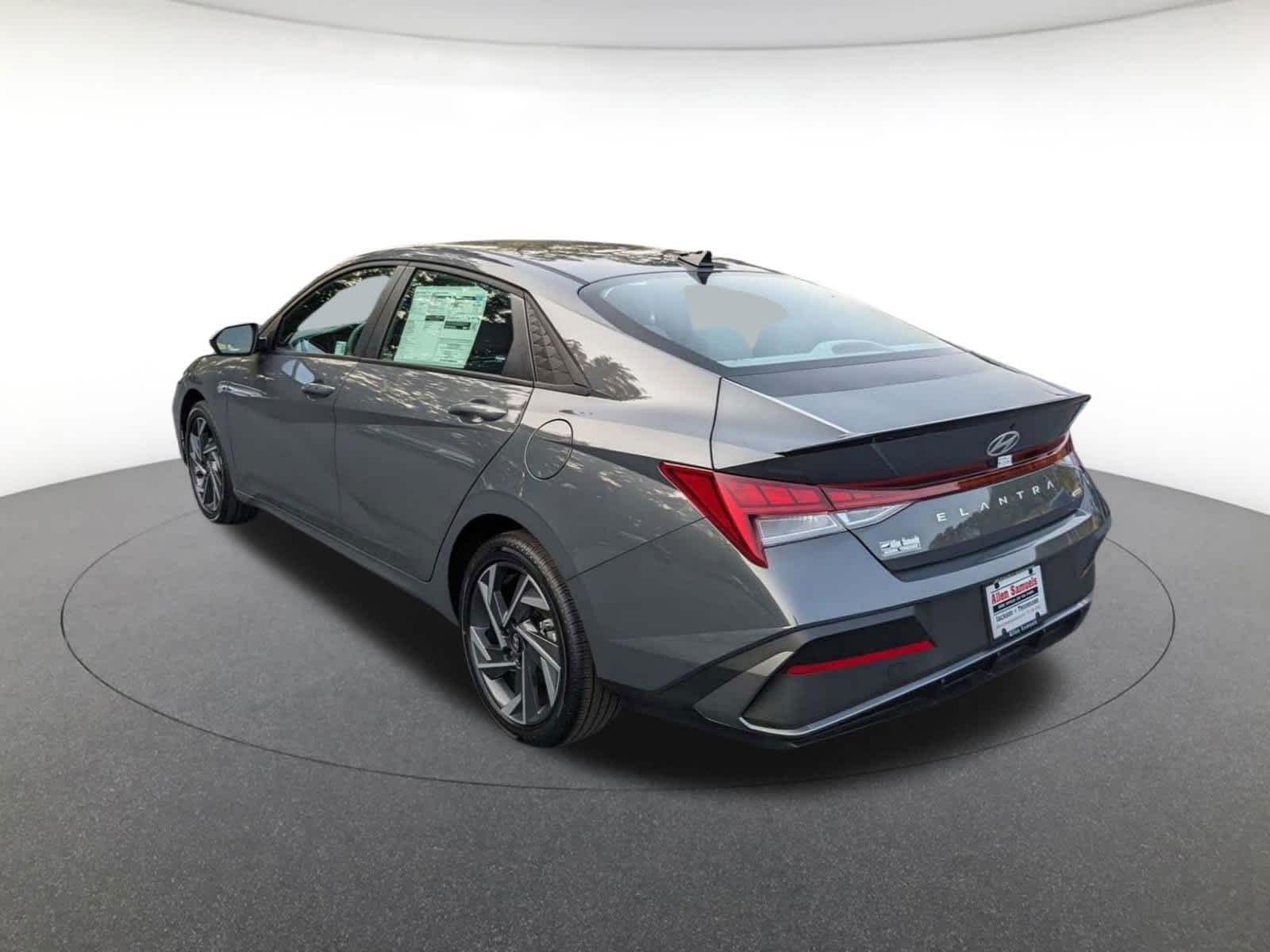 new 2025 Hyundai Elantra Hybrid car, priced at $29,175