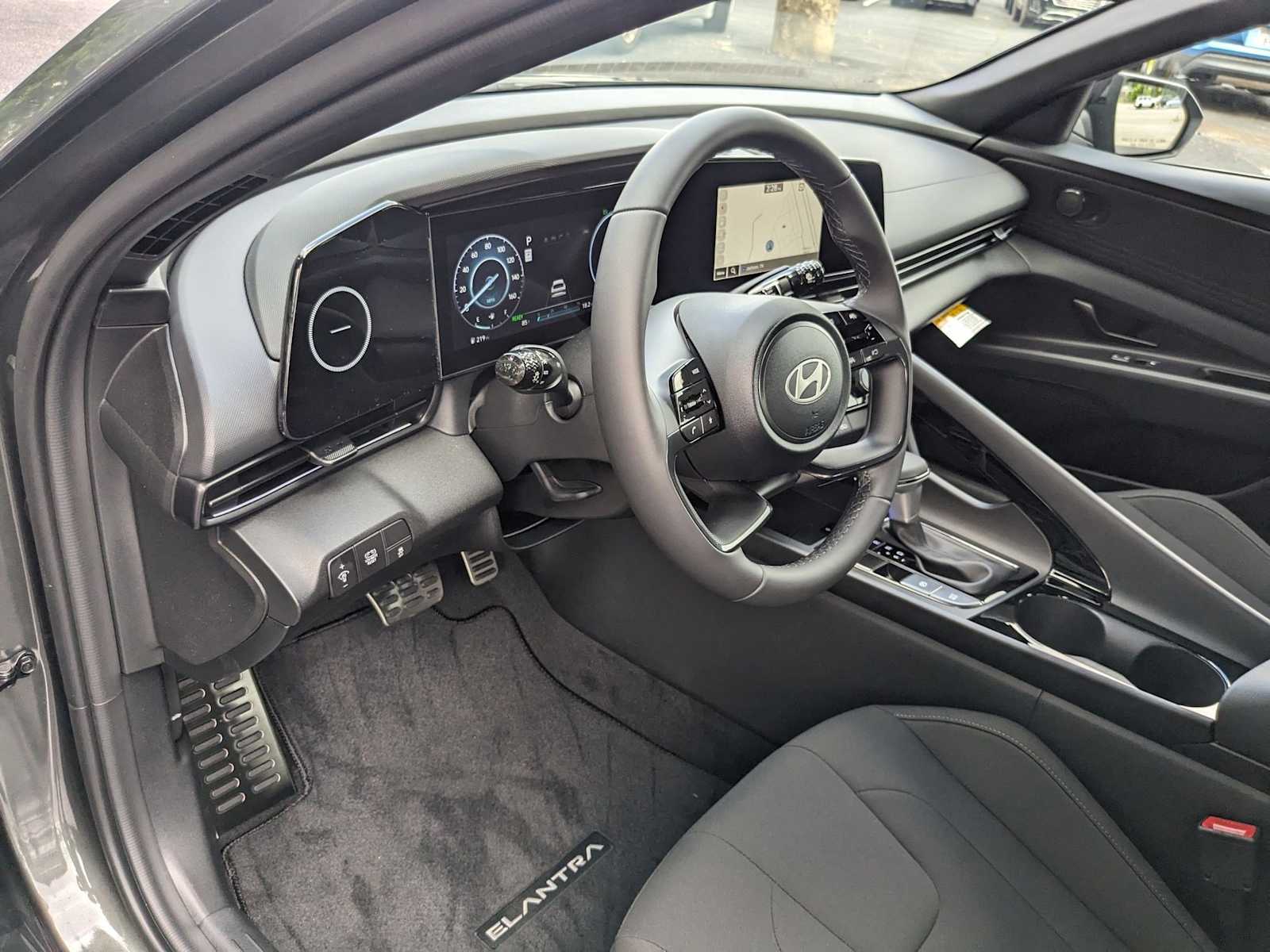new 2025 Hyundai Elantra Hybrid car, priced at $29,205