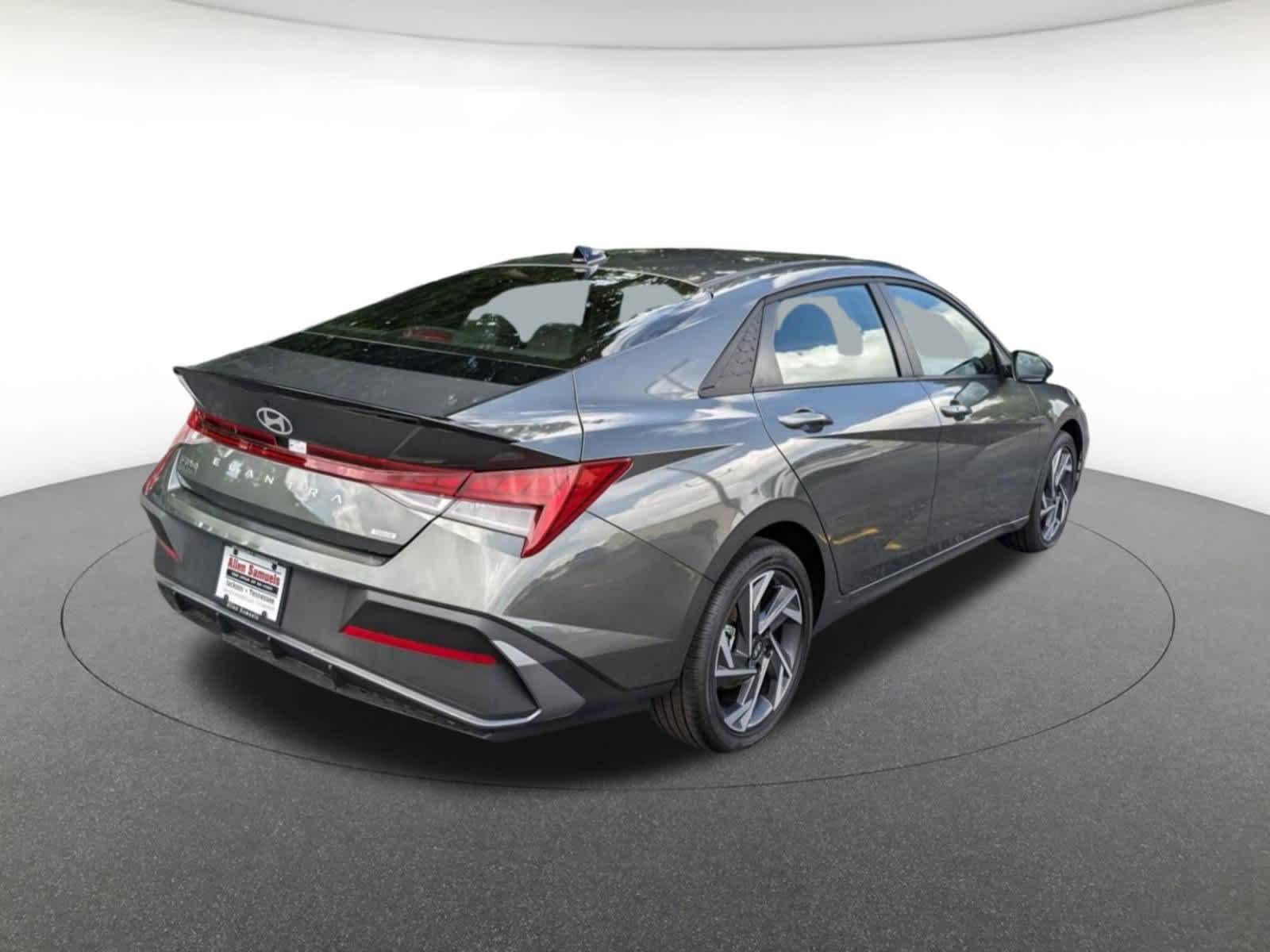 new 2025 Hyundai Elantra Hybrid car, priced at $29,205