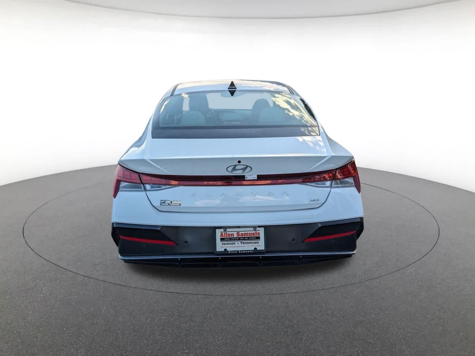 used 2024 Hyundai Elantra Hybrid car, priced at $25,300
