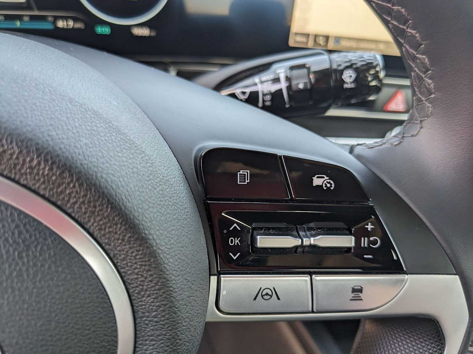 used 2024 Hyundai Elantra Hybrid car, priced at $26,000