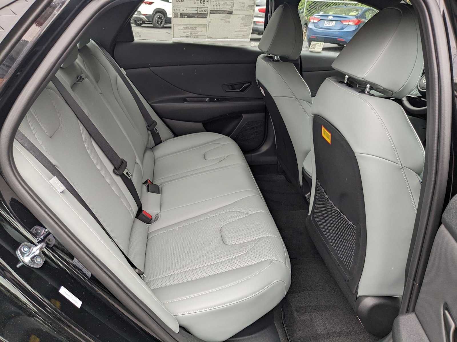 new 2025 Hyundai Elantra Hybrid car, priced at $30,652