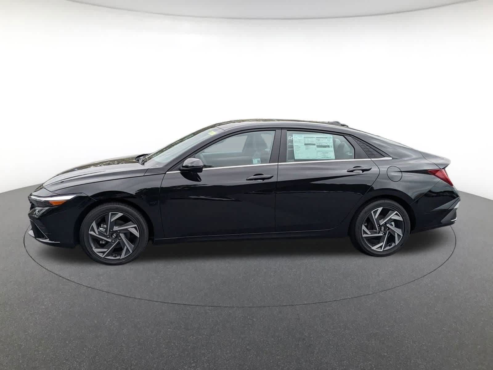 new 2025 Hyundai Elantra Hybrid car, priced at $30,652