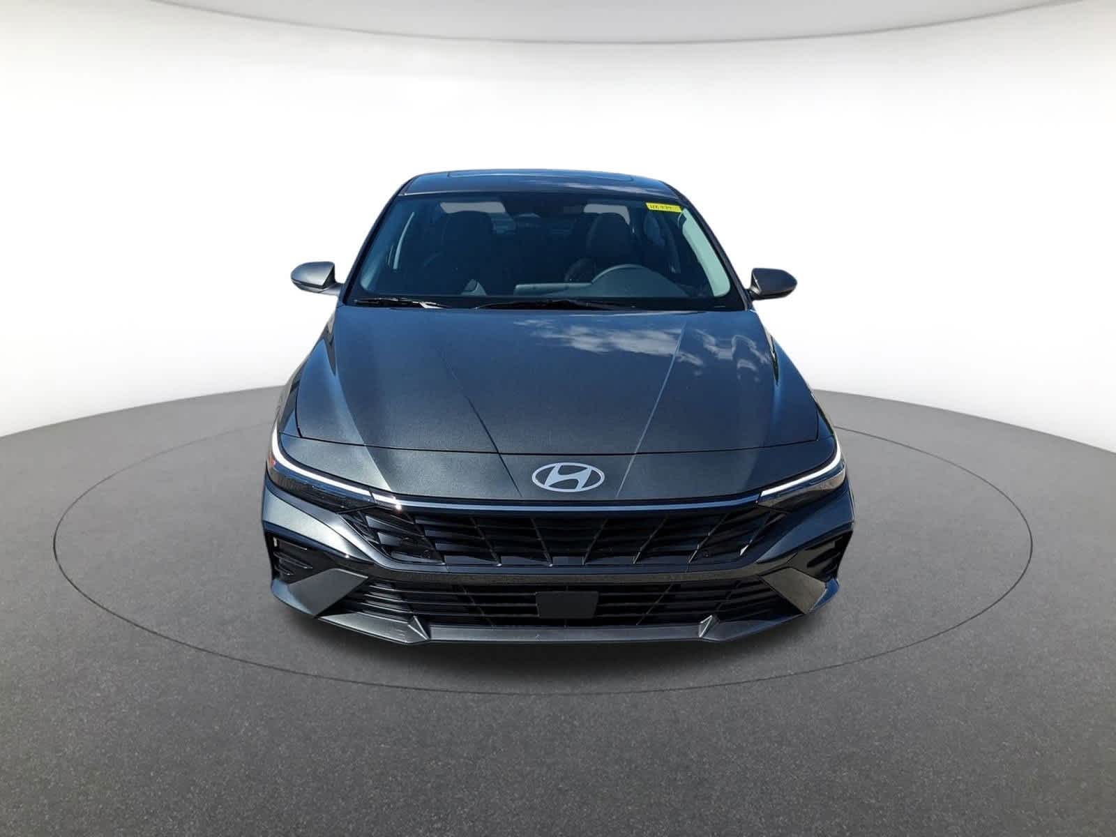 new 2025 Hyundai Elantra car, priced at $28,560