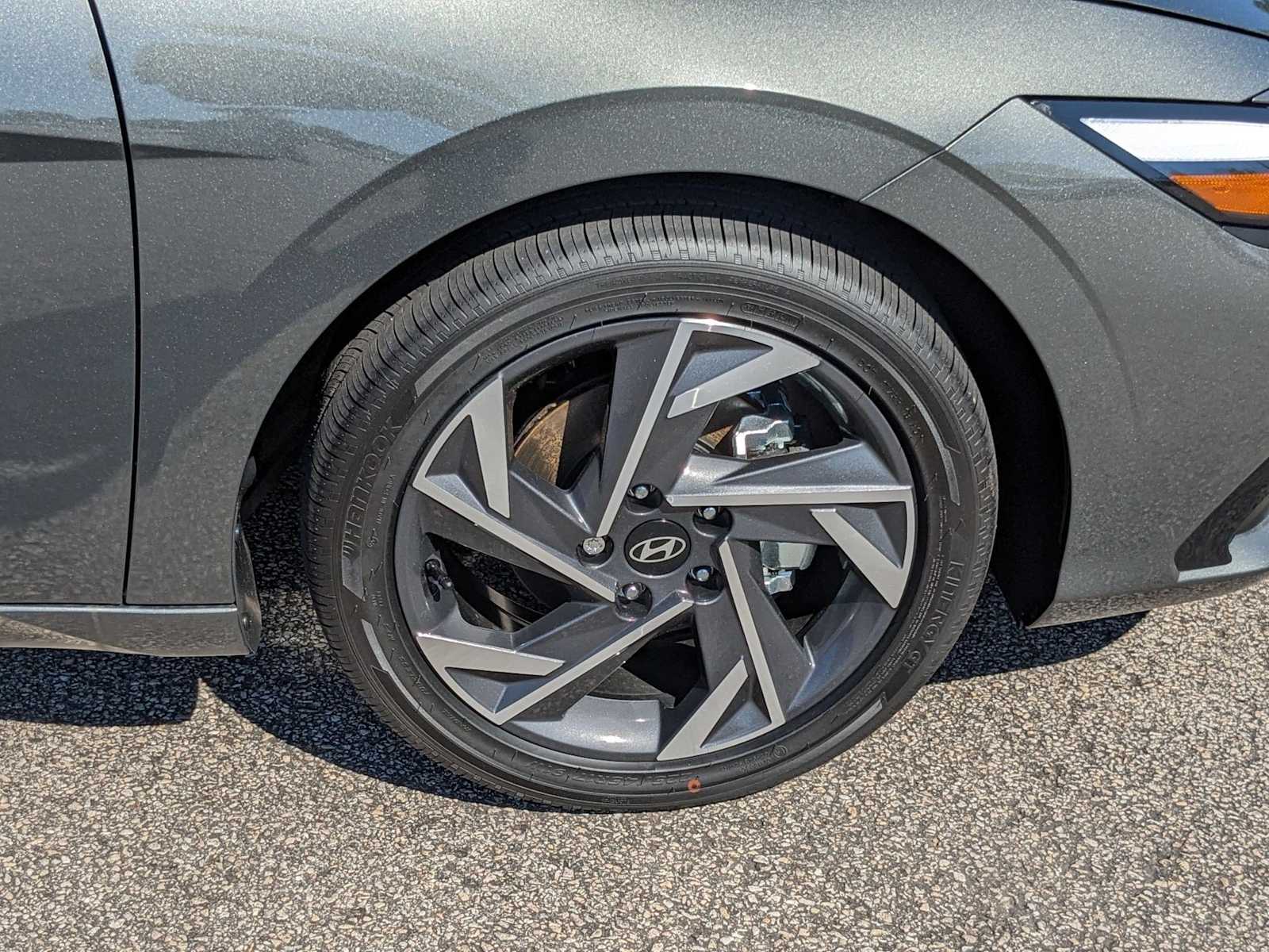 new 2025 Hyundai Elantra car, priced at $28,560