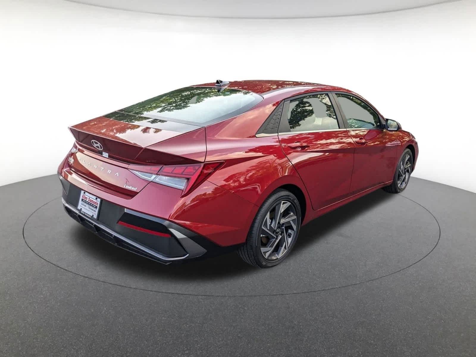 new 2025 Hyundai Elantra car, priced at $29,065