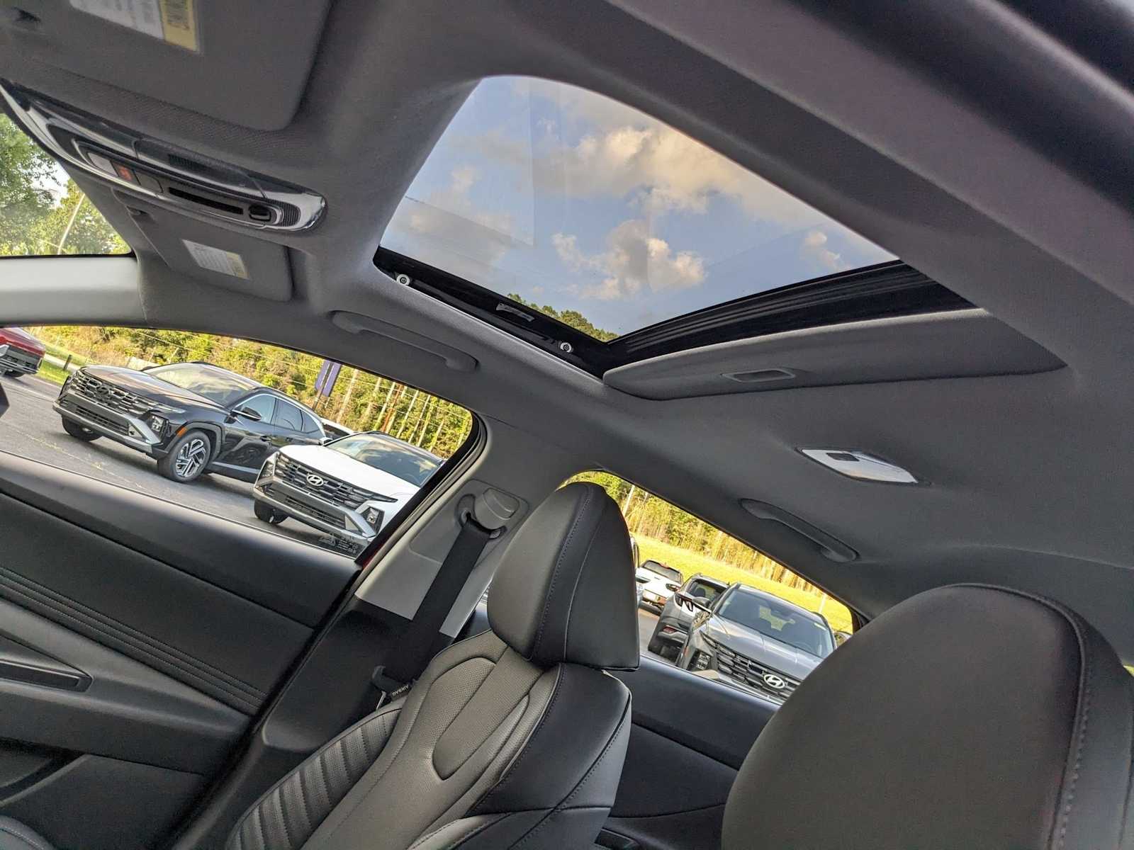 new 2025 Hyundai Elantra car, priced at $29,065