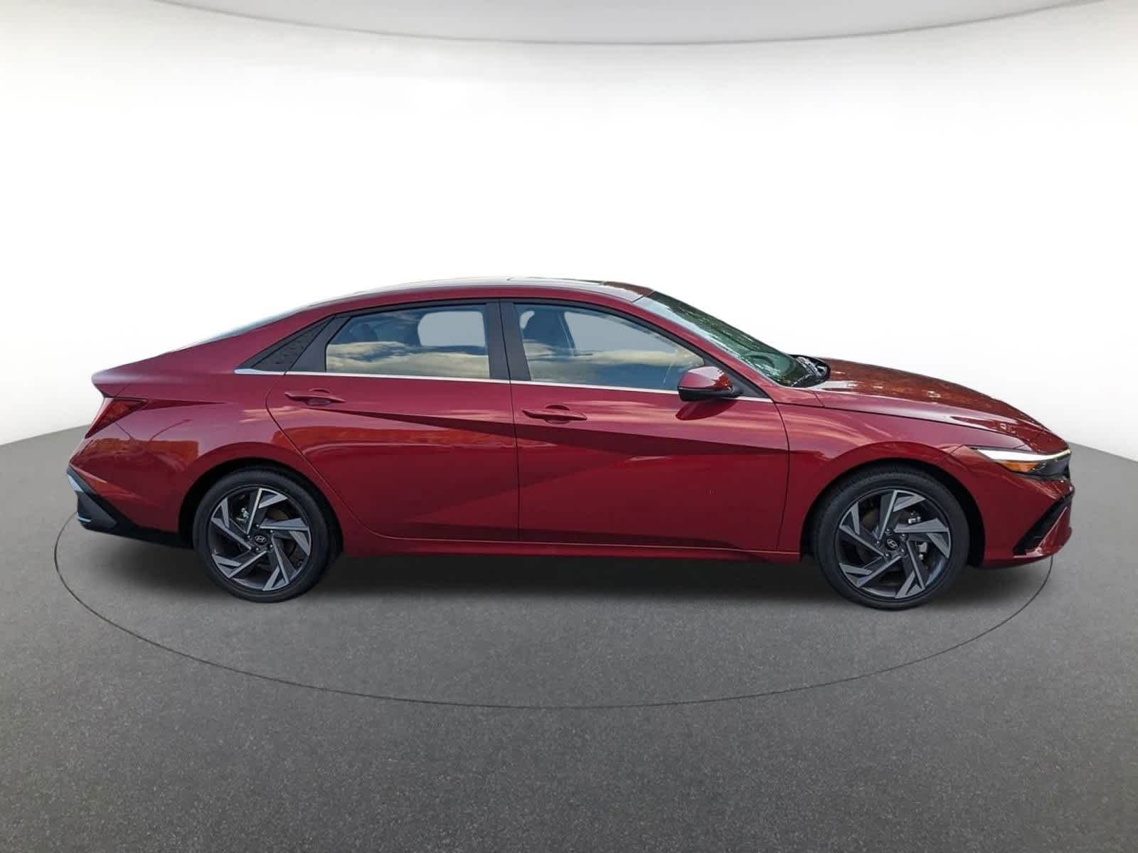 new 2025 Hyundai Elantra car, priced at $29,065