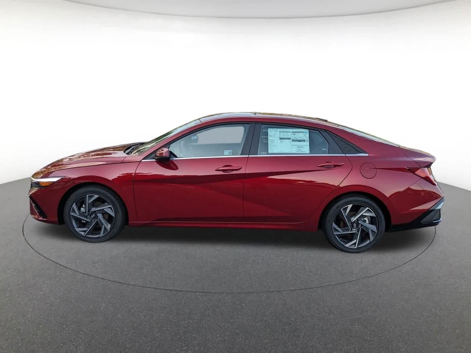 new 2025 Hyundai Elantra car, priced at $29,065