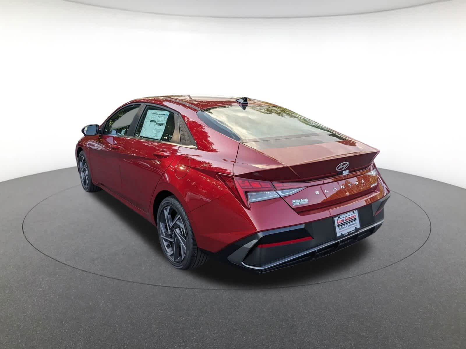 new 2025 Hyundai Elantra car, priced at $29,065