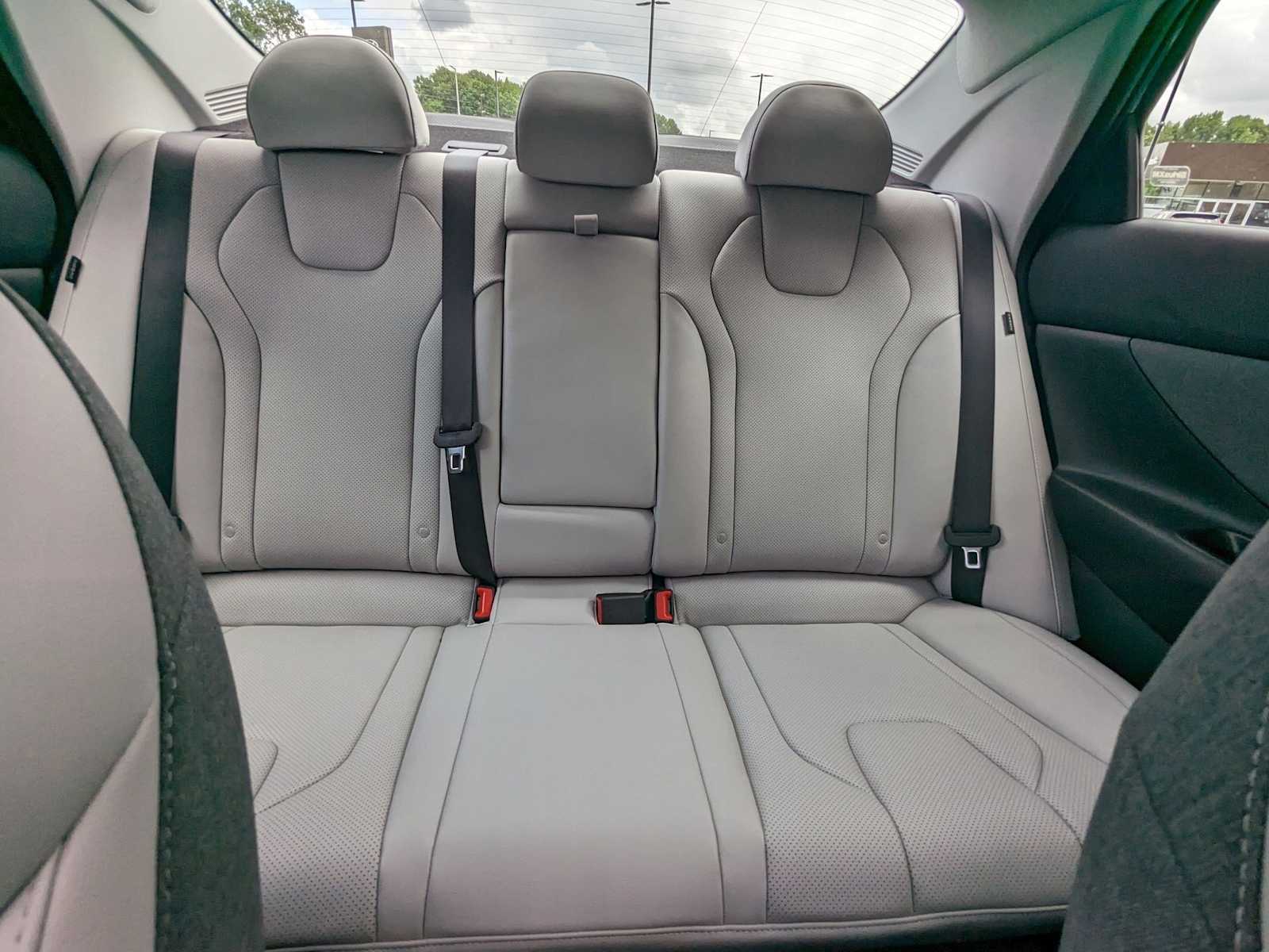 new 2025 Hyundai Elantra car, priced at $27,545