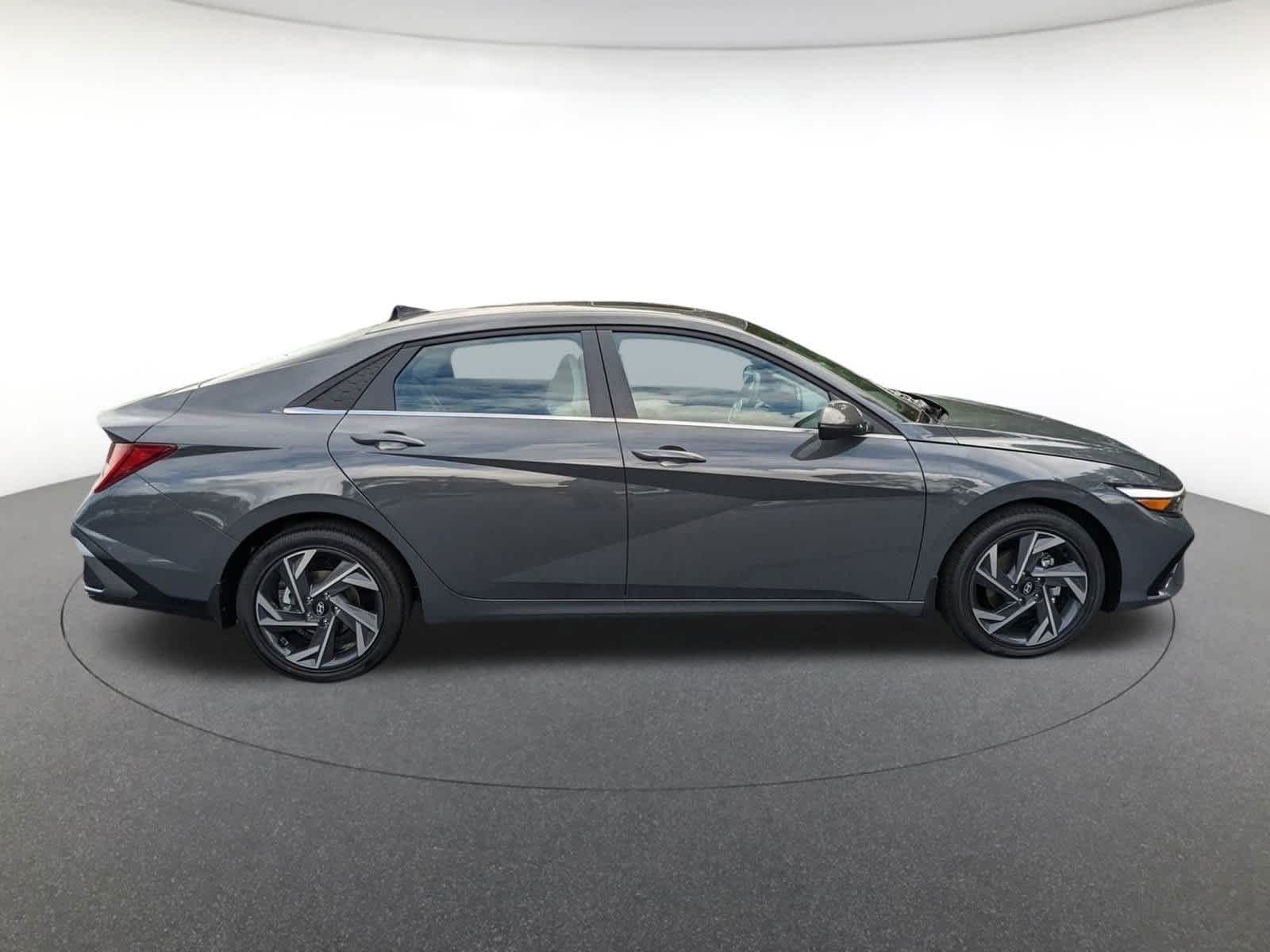 new 2025 Hyundai Elantra car, priced at $27,545