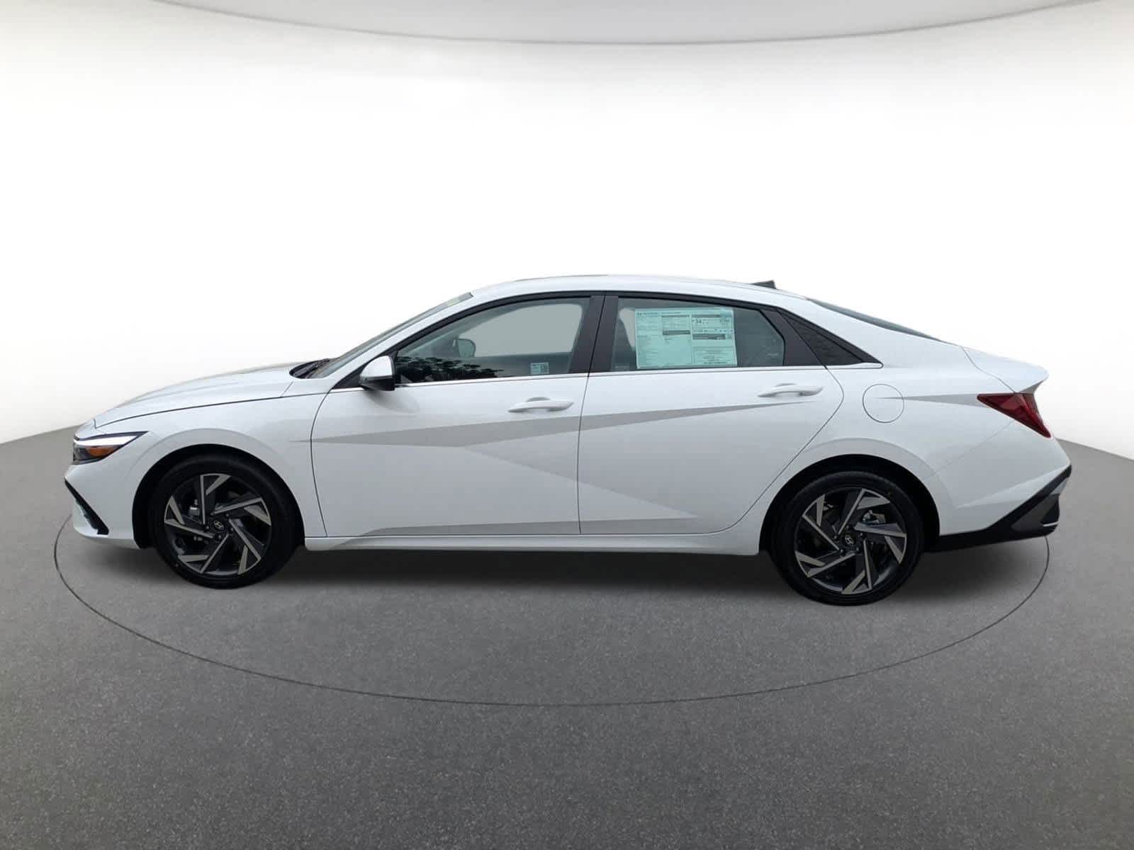 new 2025 Hyundai Elantra car, priced at $29,065