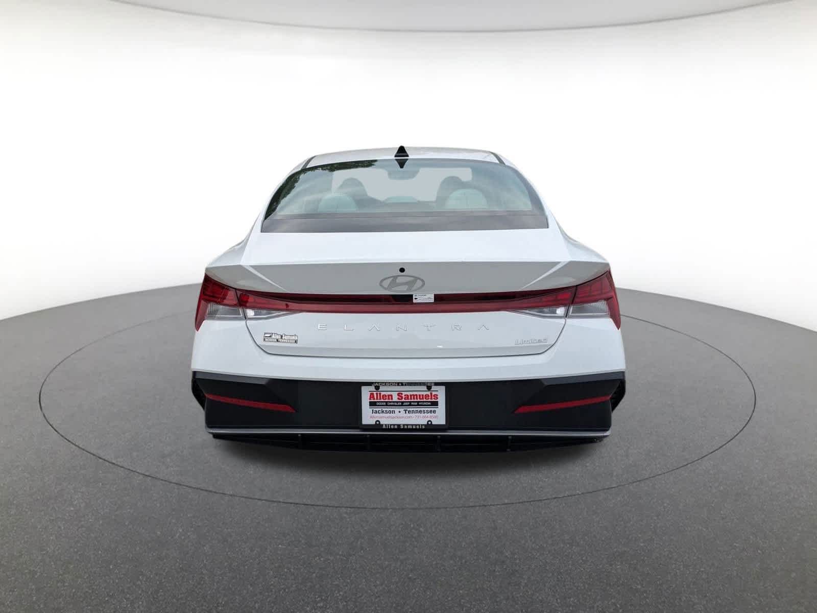 new 2025 Hyundai Elantra car, priced at $29,065