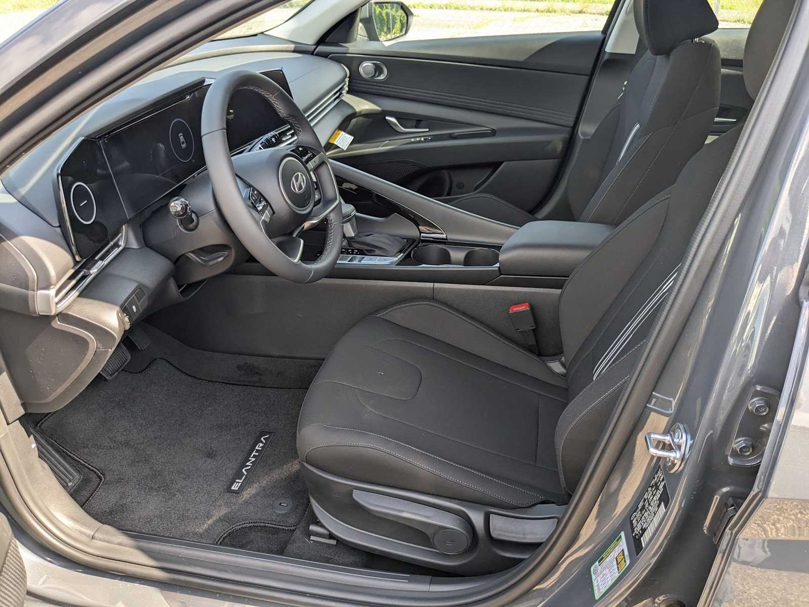 new 2025 Hyundai Elantra car, priced at $27,585