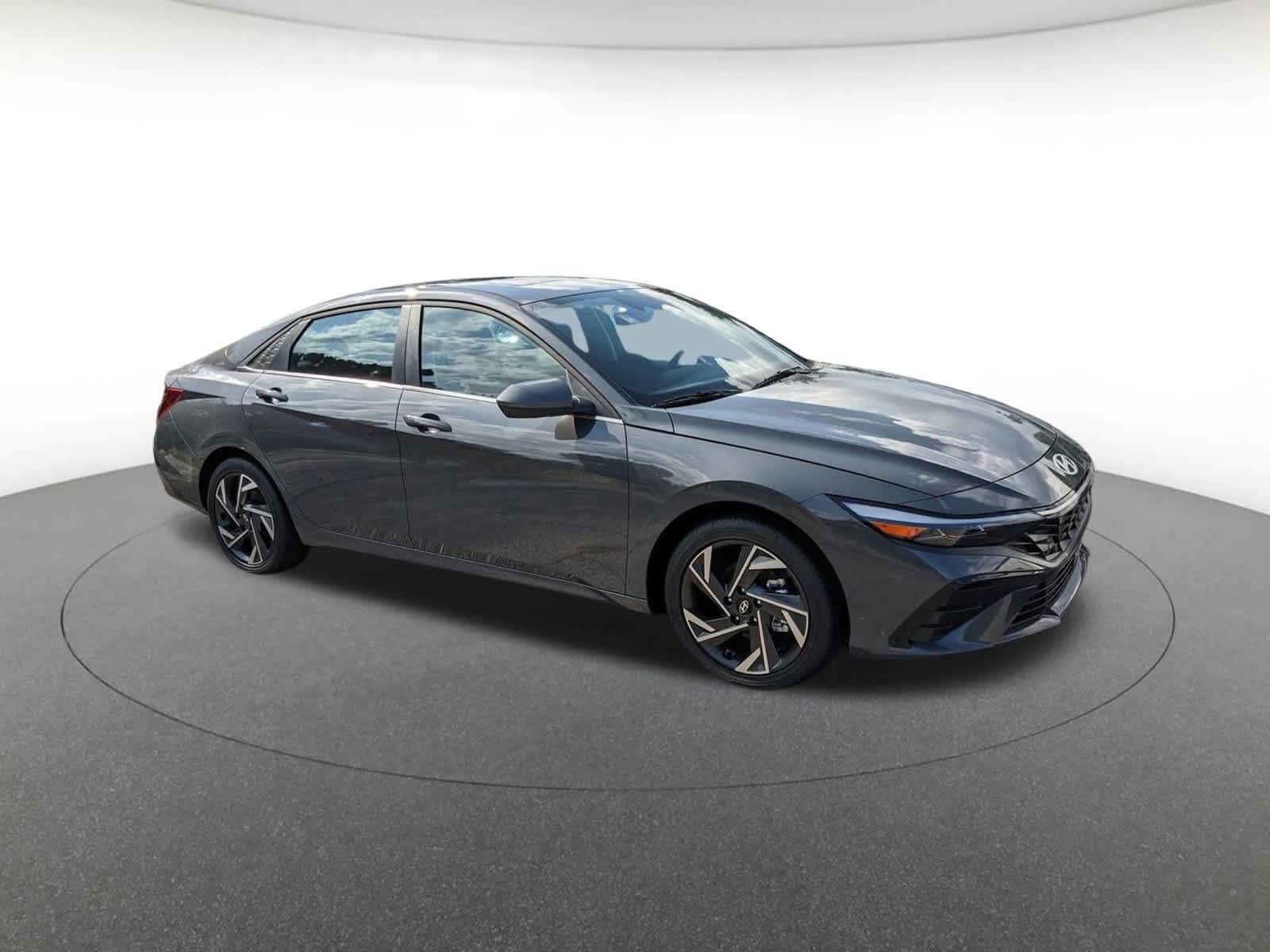 new 2025 Hyundai Elantra car, priced at $27,585