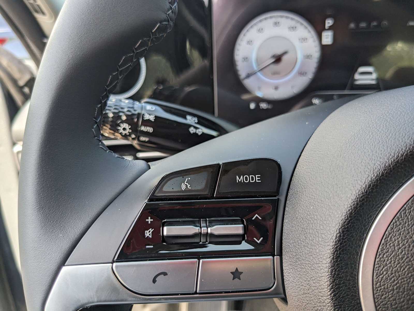 new 2025 Hyundai Elantra car, priced at $27,585