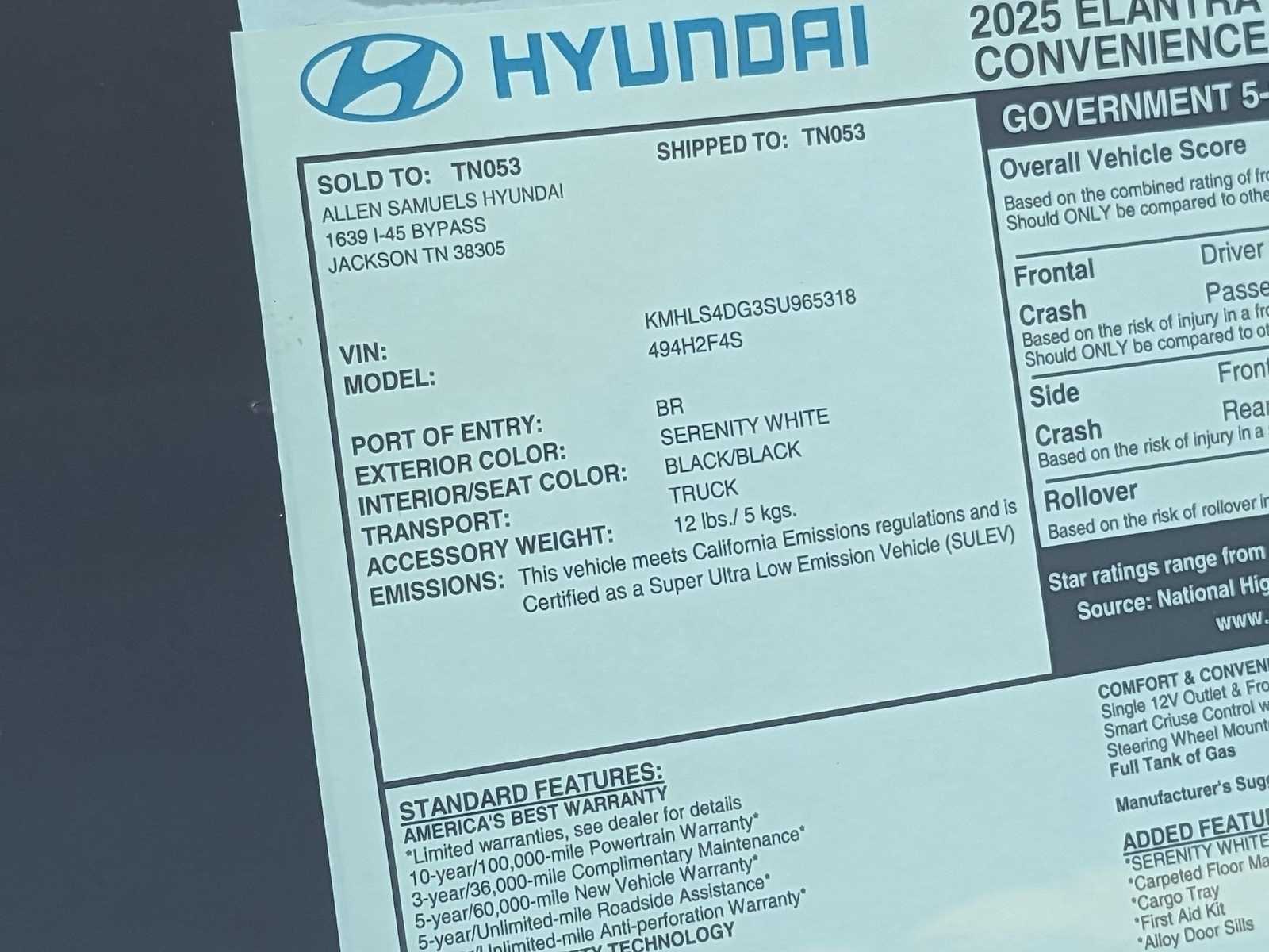 new 2025 Hyundai Elantra car, priced at $27,960