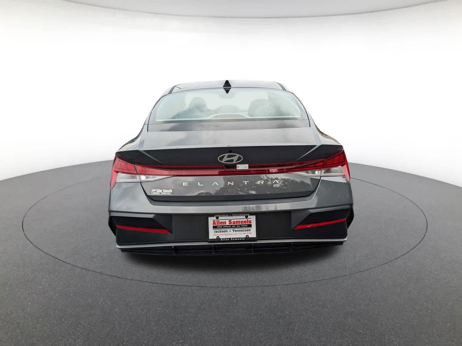 new 2024 Hyundai Elantra car, priced at $25,250