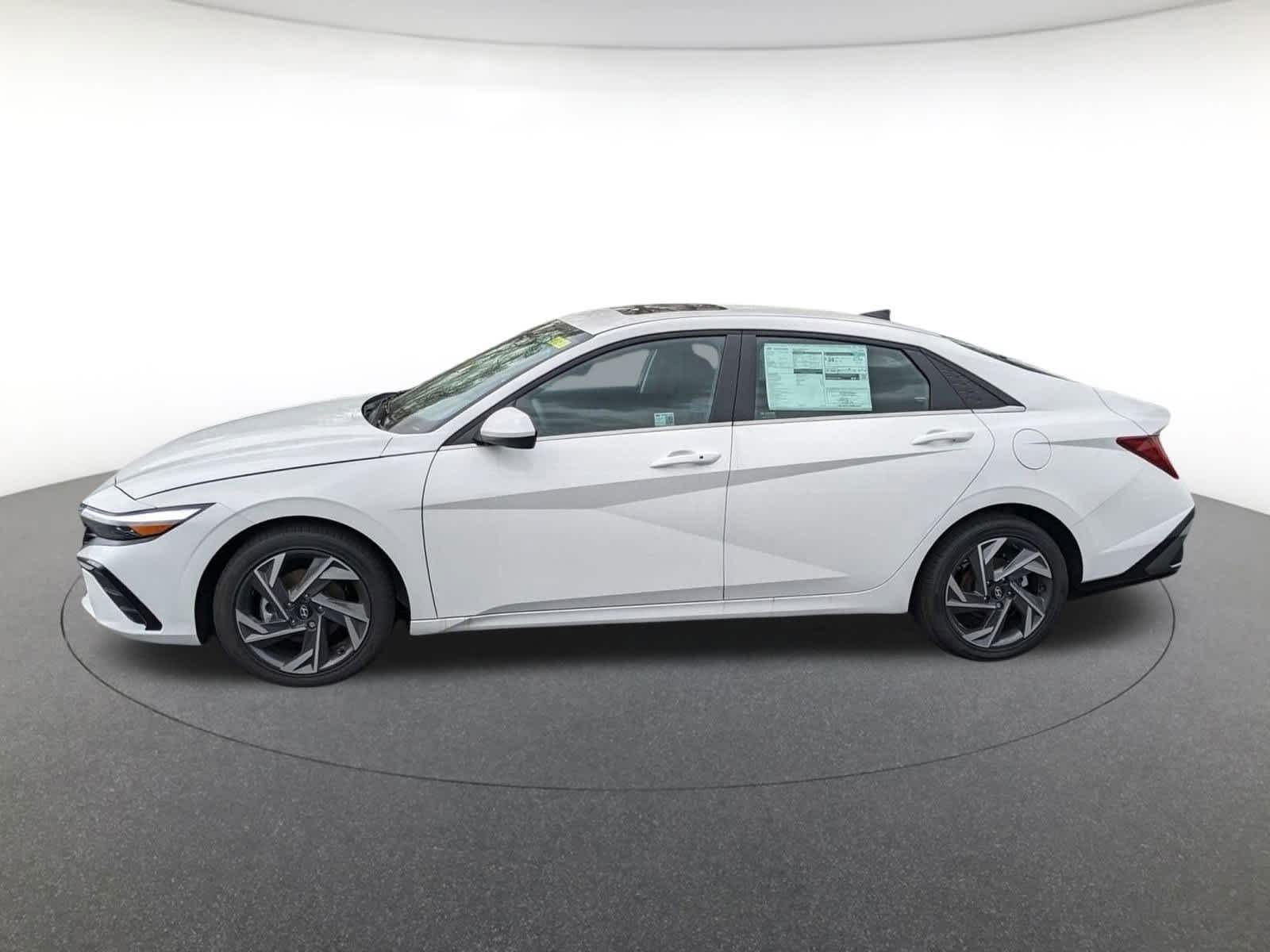 new 2025 Hyundai Elantra car, priced at $27,012