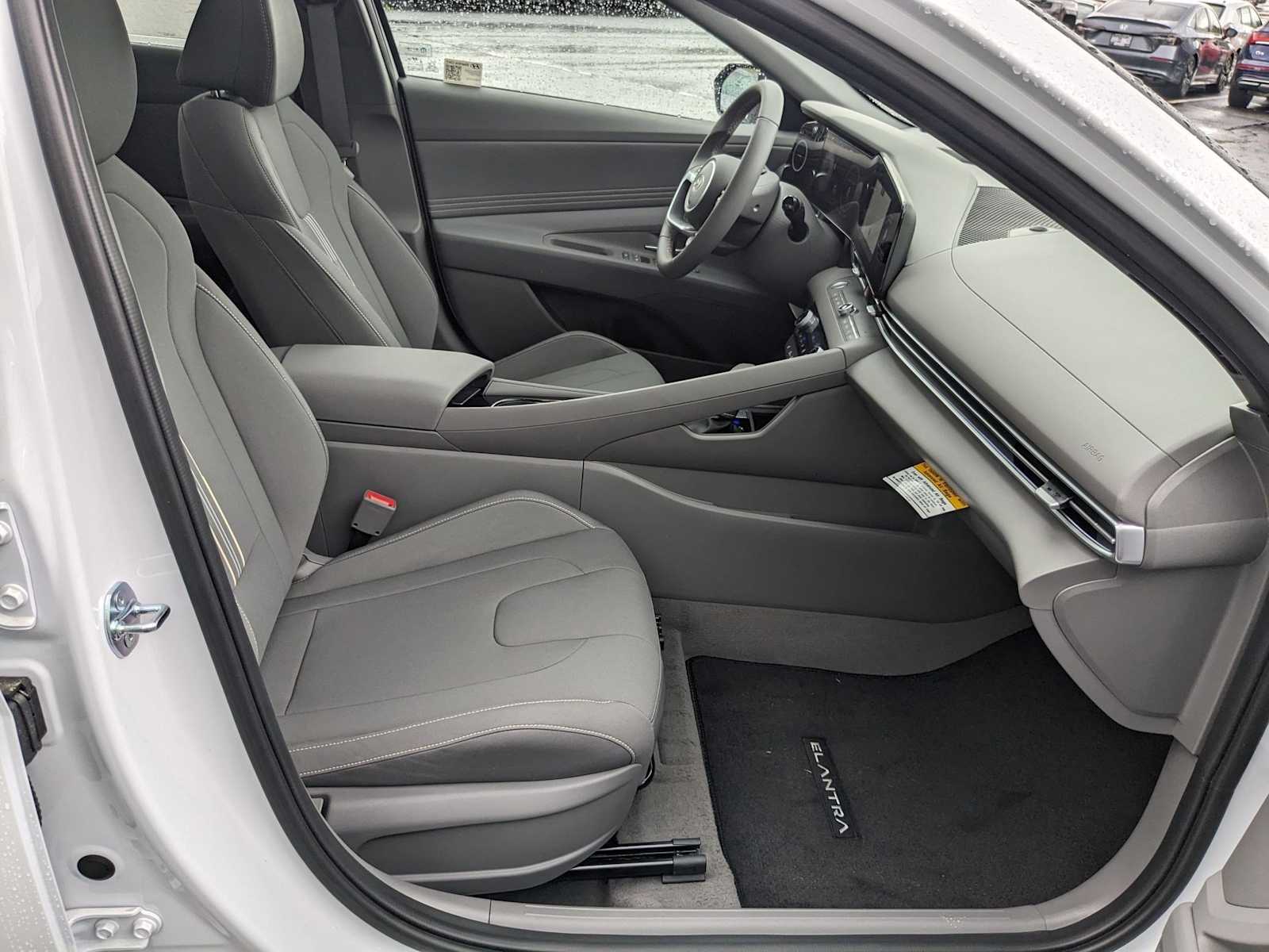 new 2025 Hyundai Elantra car, priced at $26,779