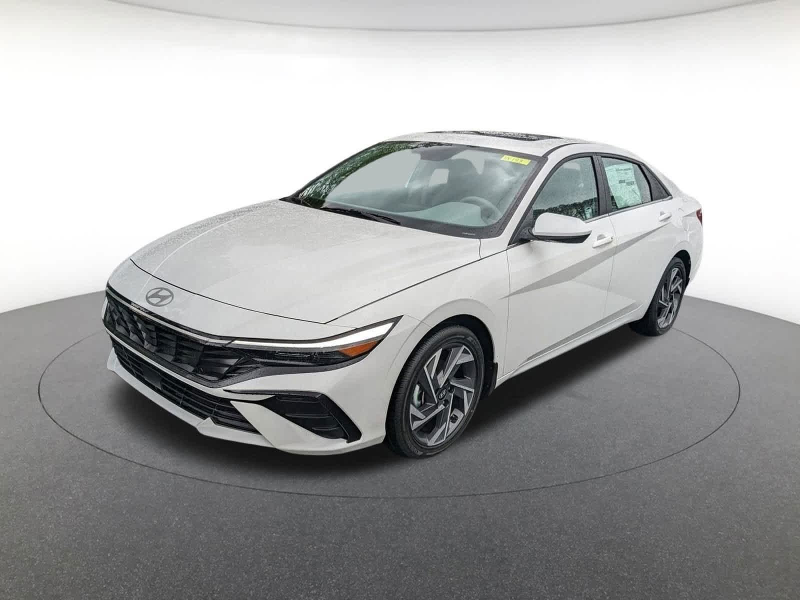 new 2025 Hyundai Elantra car, priced at $26,779