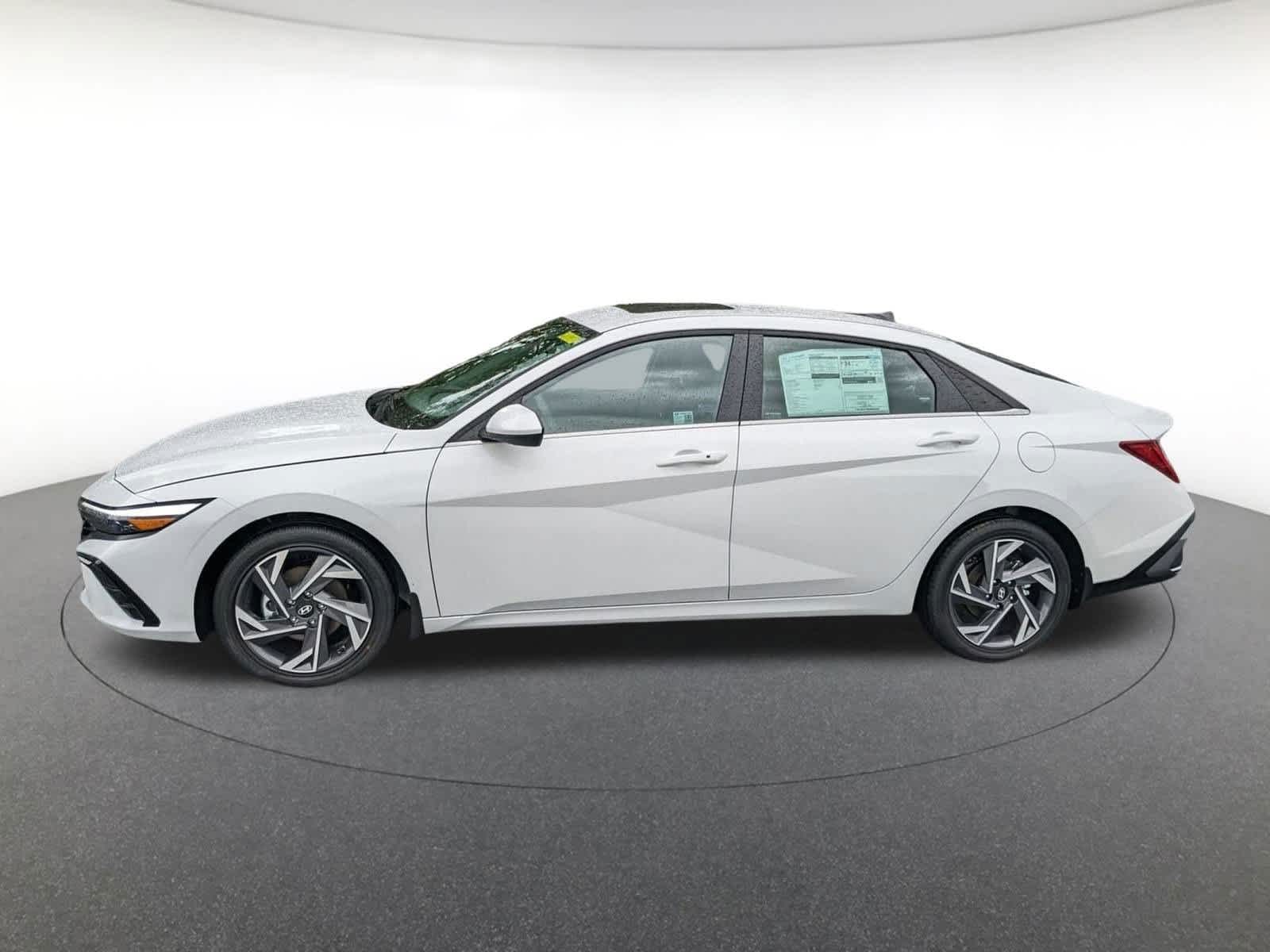new 2025 Hyundai Elantra car, priced at $26,779