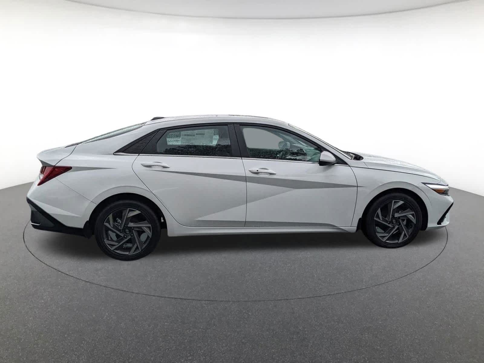 new 2025 Hyundai Elantra car, priced at $26,779
